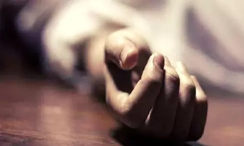बुजुर्ग ने श्मशान घाट में किया सुसाइड, पत्नी की मौत से था दुःखी बुजुर्ग ने श्मशान घाट में किया सुसाइड, पत्नी की मौत से था दुःखी