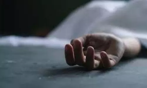 Keonjhar : हाथी ने किसान को कुचला, सदमे में पत्नी ने खाया जहर