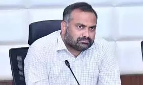 GHMC बिल कलेक्टर ने भ्रष्टाचार का आरोप लगाया