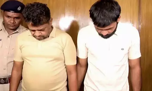 ओडिशा पुलिस ने अंतरराज्यीय लुटेरा गिरोह को पकड़ा, नई दिल्ली से 2 गिरफ्तार ओडिशा पुलिस ने अंतरराज्यीय लुटेरा गिरोह को पकड़ा, नई दिल्ली से 2 गिरफ्तार