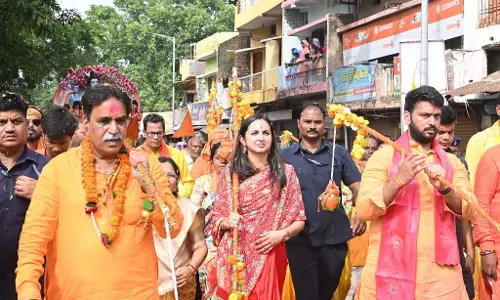 राजेश मूणत की कांवड़ यात्रा पर बोल बम के जयकारों से गूंजा शहर राजेश मूणत की कांवड़ यात्रा पर बोल बम के जयकारों से गूंजा शहर