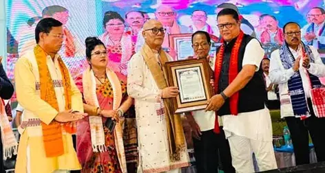 Arunachal: असम स्थित संगठन ने थोंगची को तबूराम तैद साहित्य पुरस्कार से सम्मानित किया