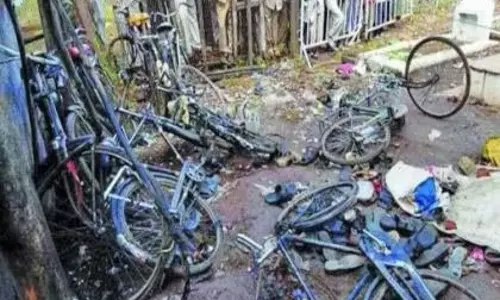 बम विस्फोट की जांच में एटीएस और एनआईए के बीच विरोधाभास बम विस्फोट की जांच में एटीएस और एनआईए के बीच विरोधाभास