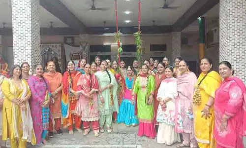 Amritsar: सरस्वती स्कूल में तीज का जश्न Amritsar: सरस्वती स्कूल में तीज का जश्न
