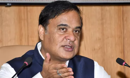 Assam में छह समुदायों को एसटी दर्जा देने पर विवाद तेज Assam में छह समुदायों को एसटी दर्जा देने पर विवाद तेज