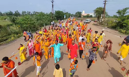 भगवान शिव की भक्ति में सराबोर हुआ दुर्ग शहर, हजारों भक्त निकले कांवर यात्रा में भगवान शिव की भक्ति में सराबोर हुआ दुर्ग शहर, हजारों भक्त निकले कांवर यात्रा में
