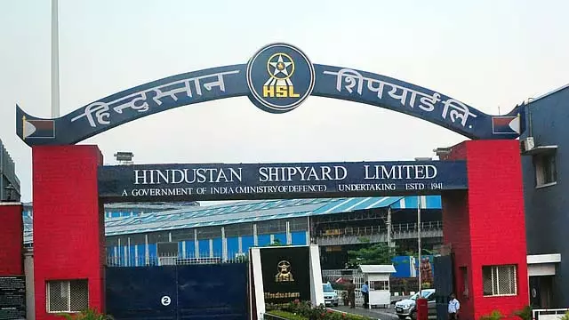 HSL आंध्र प्रदेश में पहला सैटेलाइट शिपयार्ड स्थापित करने की योजना HSL आंध्र प्रदेश में पहला सैटेलाइट शिपयार्ड स्थापित करने की योजना