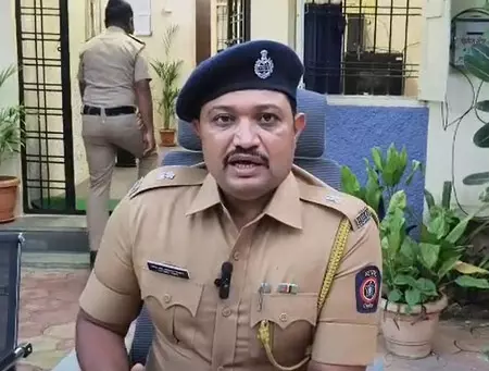पुलिस को बड़ी कामयाबी, डकैती करने वाले पांच आरोपियों को पकड़ा पुलिस को बड़ी कामयाबी, डकैती करने वाले पांच आरोपियों को पकड़ा