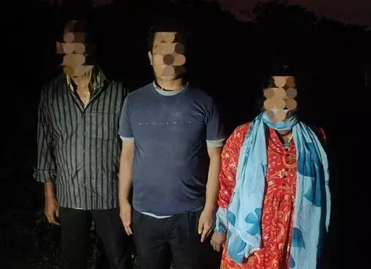 भारत में प्रवेश की कोशिश कर रहे तीन बांग्लादेशियों को वापस भेजा गया भारत में प्रवेश की कोशिश कर रहे तीन बांग्लादेशियों को वापस भेजा गया