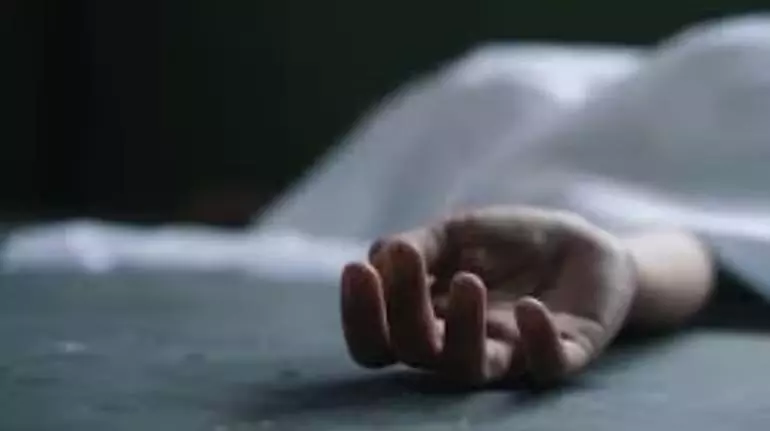 वाहन के पानी से भरे गड्ढे में गिरने से 5 कांवड़ियों की मौत वाहन के पानी से भरे गड्ढे में गिरने से 5 कांवड़ियों की मौत