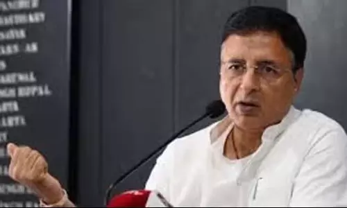 कलेक्टर दरों में भारी बढ़ोतरी पर सुरजेवाला का हरियाणा सरकार पर हमला कलेक्टर दरों में भारी बढ़ोतरी पर सुरजेवाला का हरियाणा सरकार पर हमला