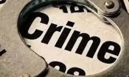 शाम की सैर में मोबाइल फोन छीना, सेक्टर 49 से दो आरोपी गिरफ्तार
