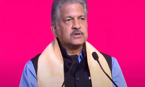 आनंद महिंद्रा ने दीक्षांत में स्नातकों से बेहतर दुनिया के नागरिक बनने का आह्वान किया