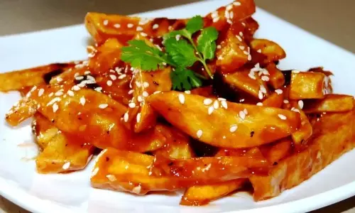 Honey Chilli Potato : घर पर बनाना है आसान, जानें इसकी आसान रेसिपी