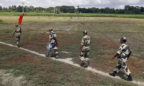 Assam : बीएसएफ जवानों की पिटाई से युवक की मौत Assam : बीएसएफ जवानों की पिटाई से युवक की मौत