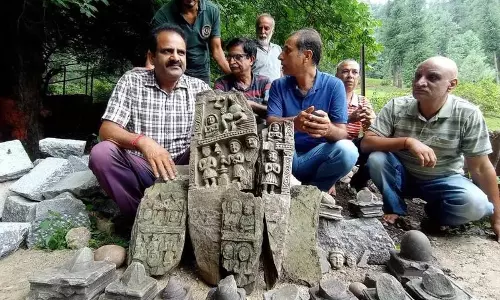 अनंतनाग में कर्कोटा काल की मूर्तियां मिलीं