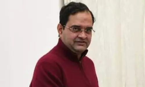 Uchana: हरियाणा सरकार को बृजेन्द्र सिंह की फटकार Uchana: हरियाणा सरकार को बृजेन्द्र सिंह की फटकार
