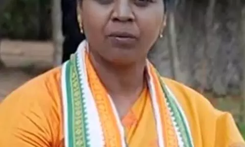 Delhi: सुबह की सैर के दौरान लोकसभा सदस्य सुधा की सोने की चेन छीनी गई Delhi: सुबह की सैर के दौरान लोकसभा सदस्य सुधा की सोने की चेन छीनी गई