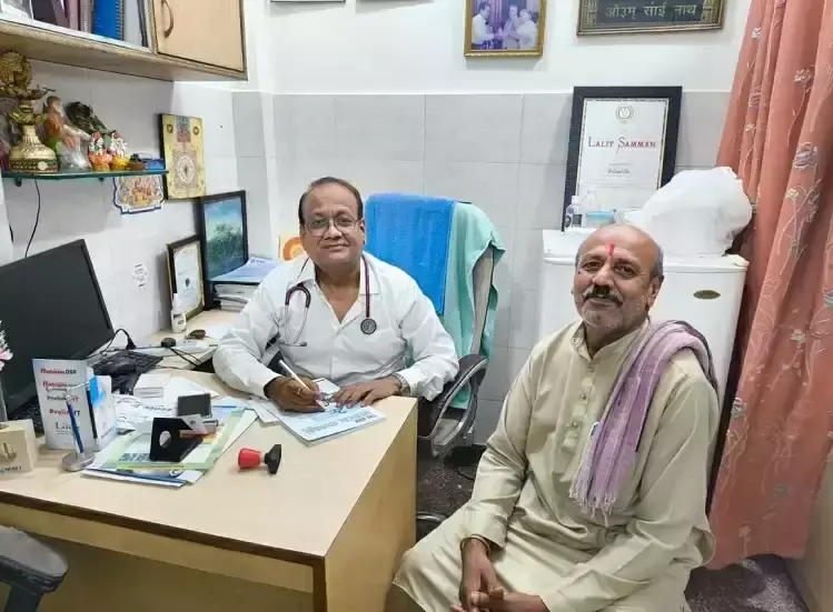 New Delhi: डॉक्टर दंपति का सराहनीय प्रयास, गरीबों को मिल रही राहत New Delhi: डॉक्टर दंपति का सराहनीय प्रयास, गरीबों को मिल रही राहत