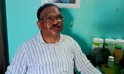 मोटर वाहन निरीक्षक गिरफ्तार, 44 प्लॉट और 1 किलो सोना बरामद