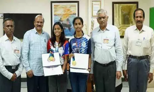 Shriya, आकांक्षा एशियन रोलर-स्केटिंग मीट में चमकीं