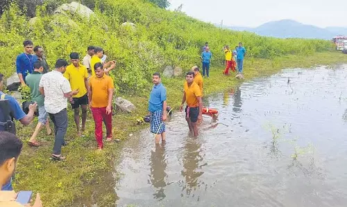 Odisha: जादू-टोने के संदेह में हत्या से पहले गजपति के गुप्तांग काटे गए Odisha: जादू-टोने के संदेह में हत्या से पहले गजपति के गुप्तांग काटे गए