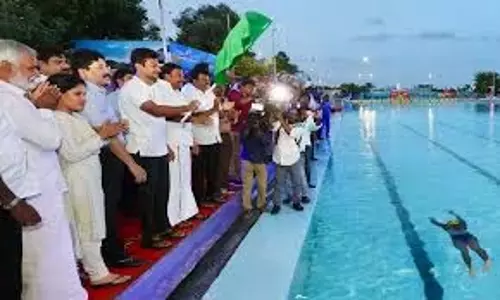 उदयनिधि ने उन्नत ब्लू फ्लैग मरीना बीच का उद्घाटन किया उदयनिधि ने उन्नत ब्लू फ्लैग मरीना बीच का उद्घाटन किया