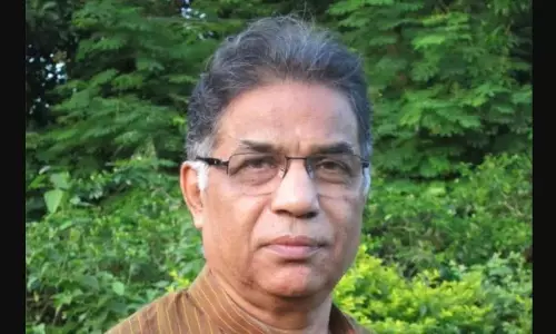 Odisha : पूर्व मुख्य सचिव डॉ. सुभाष पाणि का पार्थिव शरीर अग्नि को समर्पित Odisha : पूर्व मुख्य सचिव डॉ. सुभाष पाणि का पार्थिव शरीर अग्नि को समर्पित