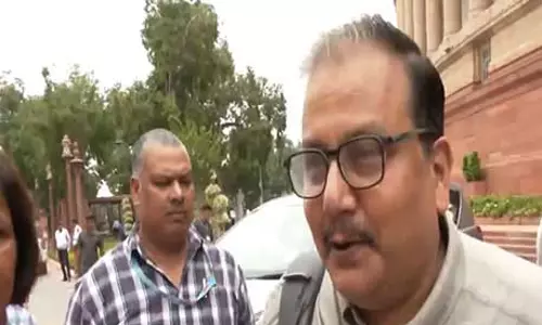 मनोज झा ने बिहार मतदाता सूची संशोधन पर उठाए सवाल: “कुछ छिपा हुआ है?”