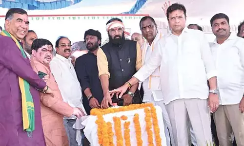हम ‘कालेश्वरम’ के निर्माण दोषों को जनता के ध्यान में लाएंगे : Uttam Kumar Reddy