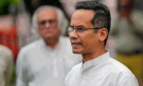 Assam: भाजपा कर रही है बंगालियों का अपमान: गौरव गोगोई का तीखा बयान Assam: भाजपा कर रही है बंगालियों का अपमान: गौरव गोगोई का तीखा बयान