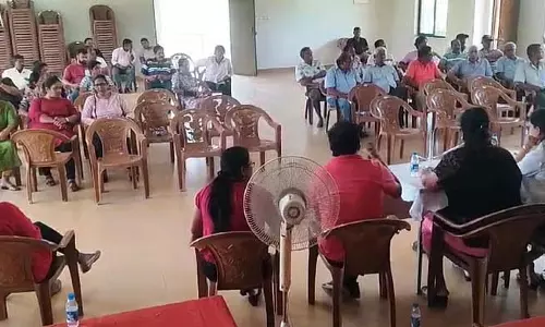 Sarzora ग्राम सभा ने ननों की गिरफ्तारी और खराब सड़कों की निंदा की Sarzora ग्राम सभा ने ननों की गिरफ्तारी और खराब सड़कों की निंदा की