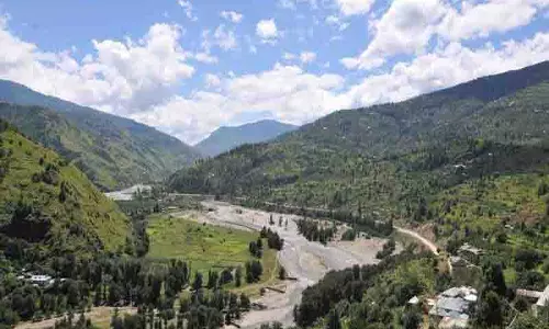 Himachal के 7 जिलों में अगले दो दिनों तक भारी बारिश का अनुमान