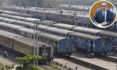 पंकज त्यागी ने भोपाल रेल मंडल के नए DRM का पदभार संभाला पंकज त्यागी ने भोपाल रेल मंडल के नए DRM का पदभार संभाला