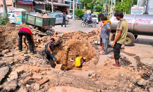 Ludhiana में भारी बारिश ने शहरी इलाकों में बुनियादी ढांचे की खामियों को उजागर किया