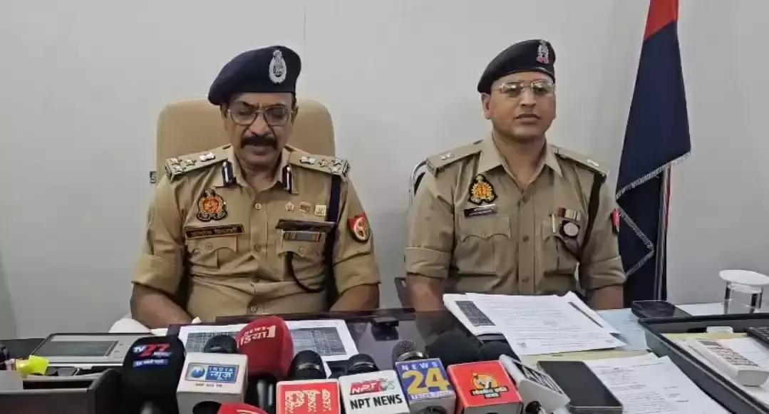 Ghaziabad: ट्रैफिक व्यवस्था को सुरक्षित और सरल बनाने की पहल Ghaziabad: ट्रैफिक व्यवस्था को सुरक्षित और सरल बनाने की पहल