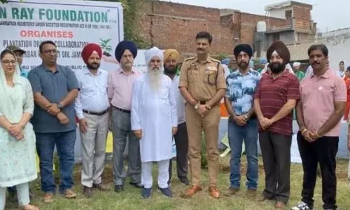 Jammu: ग्रीन रे फाउंडेशन ने पर्यावरण जागरूकता कार्यक्रम का आयोजन किया