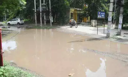 Mohali में आम आदमी क्लिनिक के पास जलभराव पर प्रशासन की नजर नहीं