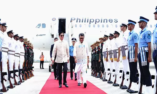 Philippine के राष्ट्रपति मार्कोस पांच दिवसीय राजकीय यात्रा पर पहुंचे भारत