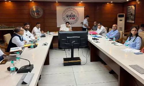Ghaziabad: अतुल वत्स ने टीओडी जोन सर्वे में तेजी लाने के दिए संकेत