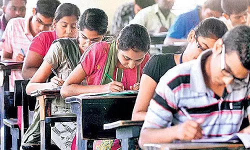 PharmD पाठ्यक्रम की परीक्षा तिथियां तय PharmD पाठ्यक्रम की परीक्षा तिथियां तय