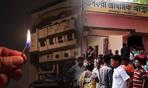 स्वास्थ्य केंद्र 5.5 घंटे तक अंधेरे में