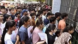 लोकसभा में सरकार: सीयूईटी के बाद महिलाओं के यूजी दाखिले में कोई गिरावट नहीं लोकसभा में सरकार: सीयूईटी के बाद महिलाओं के यूजी दाखिले में कोई गिरावट नहीं