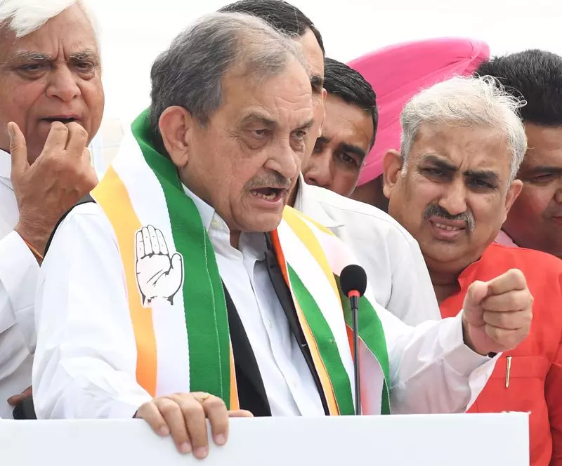 Haryana कांग्रेस इकाई में पुनर्गठन को अंतिम रूप देते हुए Haryana कांग्रेस इकाई में पुनर्गठन को अंतिम रूप देते हुए