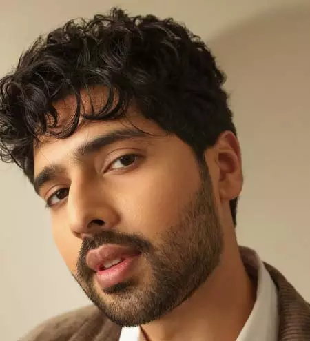 अरमान मलिक की आवाज के मुरीद हुए इक्का, बोले- कुछ जादू सा है अरमान मलिक की आवाज के मुरीद हुए इक्का, बोले- कुछ जादू सा है