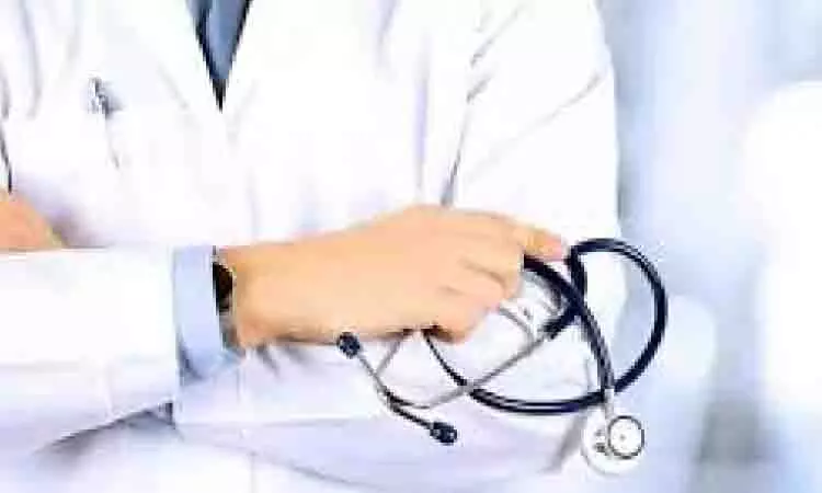 चेन्नई में मृत मिली MBBS छात्रा, पिता ने लगाया पढ़ाई का दबाव डालने का आरोप चेन्नई में मृत मिली MBBS छात्रा, पिता ने लगाया पढ़ाई का दबाव डालने का आरोप