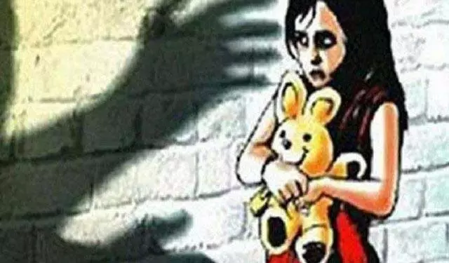 Odisha जाजपुर में 4 साल की बच्ची का यौन शोषण, आरोपी गिरफ्तार Odisha जाजपुर में 4 साल की बच्ची का यौन शोषण, आरोपी गिरफ्तार