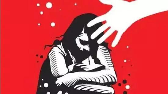 6 साल की बच्ची के साथ उसके चाचा ने बलात्कार किया और उसकी हत्या कर दी 6 साल की बच्ची के साथ उसके चाचा ने बलात्कार किया और उसकी हत्या कर दी