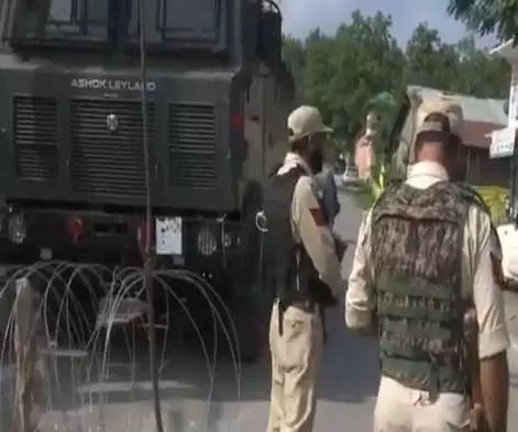 Kulgam में सुरक्षा बलों का अभियान पांचवें दिन भी जारी Kulgam में सुरक्षा बलों का अभियान पांचवें दिन भी जारी
