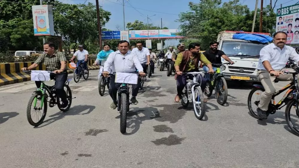 Rewa: पर्यावरण बचाने रीवा प्रशासन की नई पहल Rewa: पर्यावरण बचाने रीवा प्रशासन की नई पहल